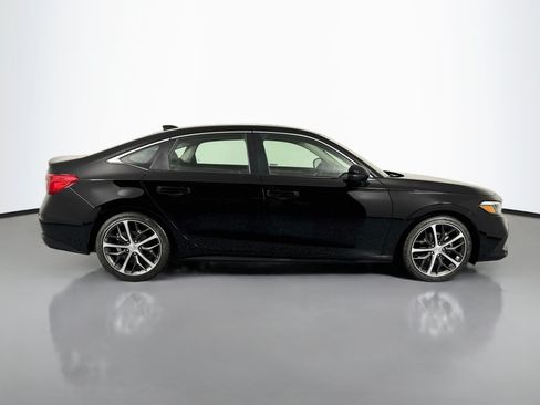 Certified 2024 Honda Civic Touring image 4