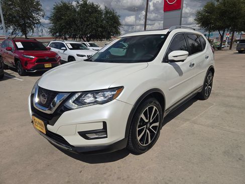 Used 2020 Nissan Rogue SL w/ Premium Package FWD image 7