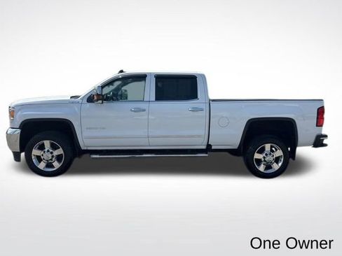 Used 2016 GMC Sierra 2500 SLT w/ Duramax Plus Package AWD/4WD image 2