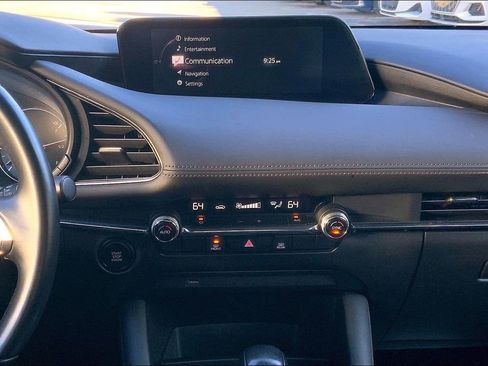 Used 2019 MAZDA MAZDA3 AWD Hatchback image 7