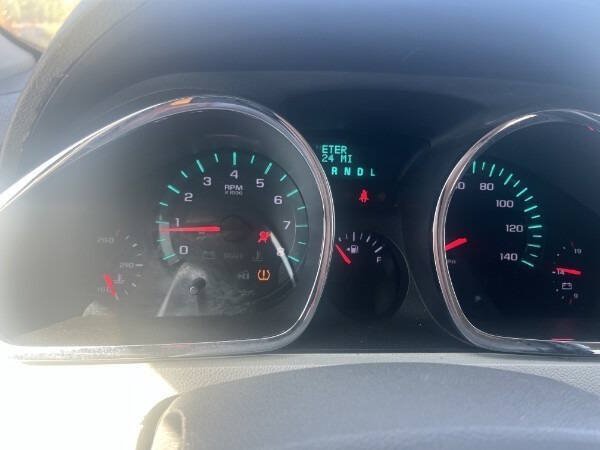 Used 2012 Chevrolet Traverse LT AWD/4WD image 5