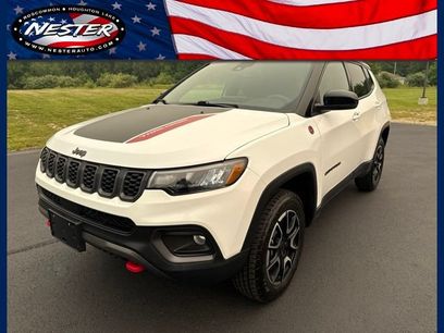 Used 2025 Jeep Compass Trailhawk