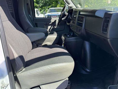 Used 2024 GMC Savana 2500 w/ Driver Convenience Package RWD image 14