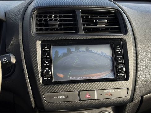 Used 2022 Mitsubishi Outlander Sport ES AWD/4WD image 21