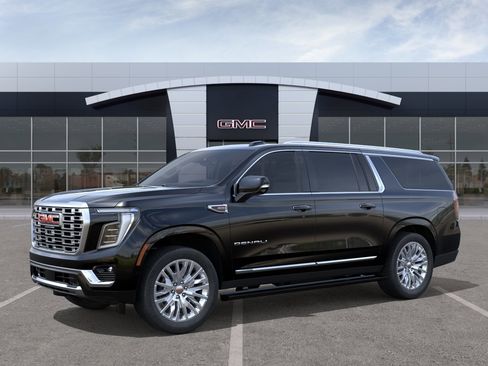 New 2026 GMC Yukon XL Denali w/ Sun & Power Step Package AWD/4WD image 26