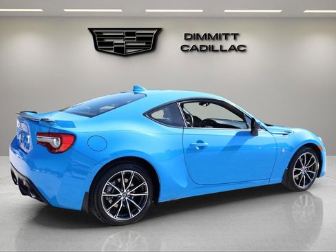 Used 2019 Toyota 86 image 5