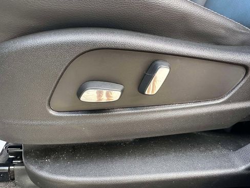 Used 2020 Cadillac XT5 Luxury image 22