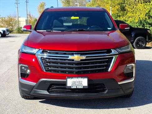 Used 2023 Chevrolet Traverse LT image 34