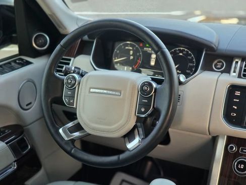 Used 2014 Land Rover Range Rover HSE AWD/4WD image 28