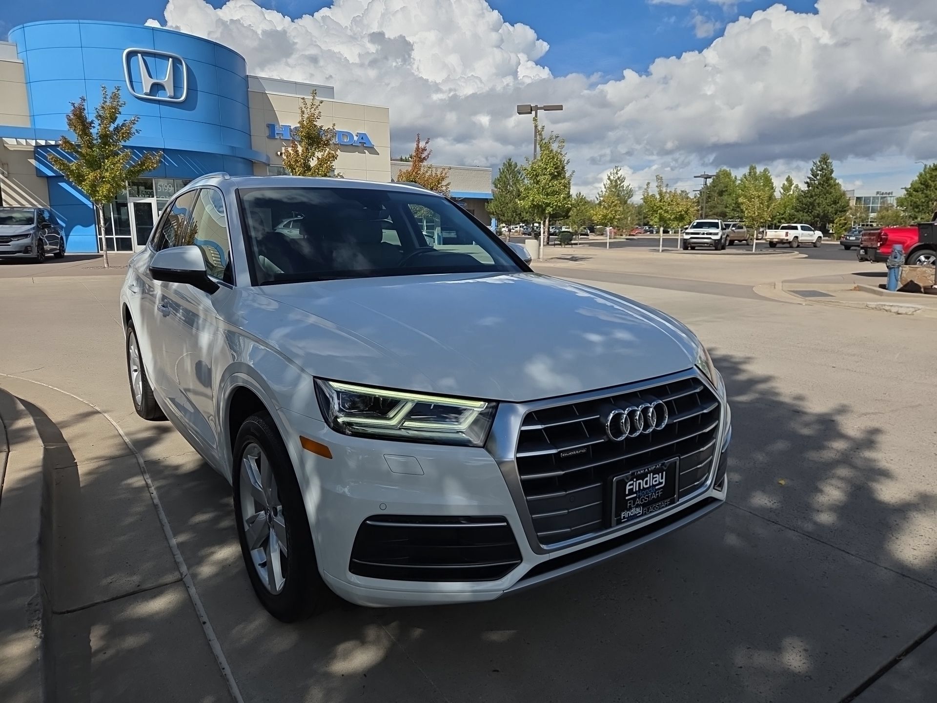 Used 2019 Audi Q5 2.0T Premium Plus w/ Premium Plus Package AWD/4WD image 3