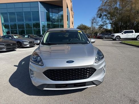 Used 2020 Ford Escape SEL image 10