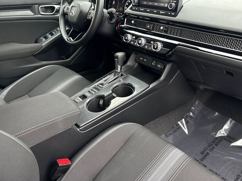 Certified 2023 Honda Civic Sport image 31