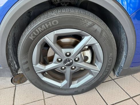 Used 2025 Kia K4 FWD image 28