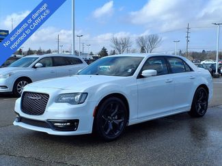 Used 2021 Chrysler 300 S w/ Popular Equipment Group 360° Tour