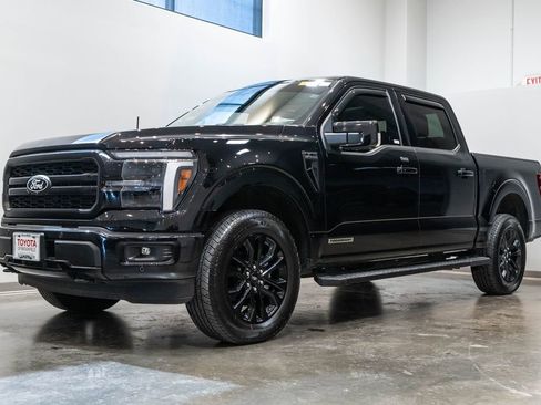 Used 2025 Ford F150 Lariat w/ Equipment Group 502A High image 3