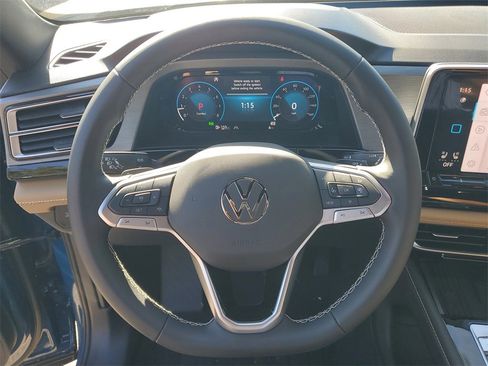 New 2026 Volkswagen Atlas Cross Sport SE image 29