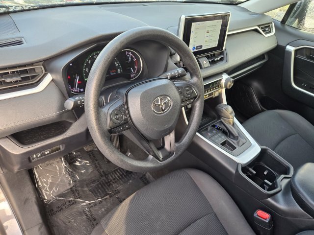 Certified 2024 Toyota RAV4 LE AWD/4WD image 12
