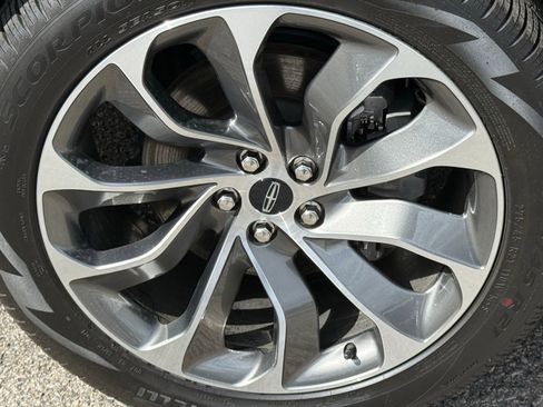 Used 2025 Lincoln Aviator Reserve w/ Illumination Package AWD/4WD image 51