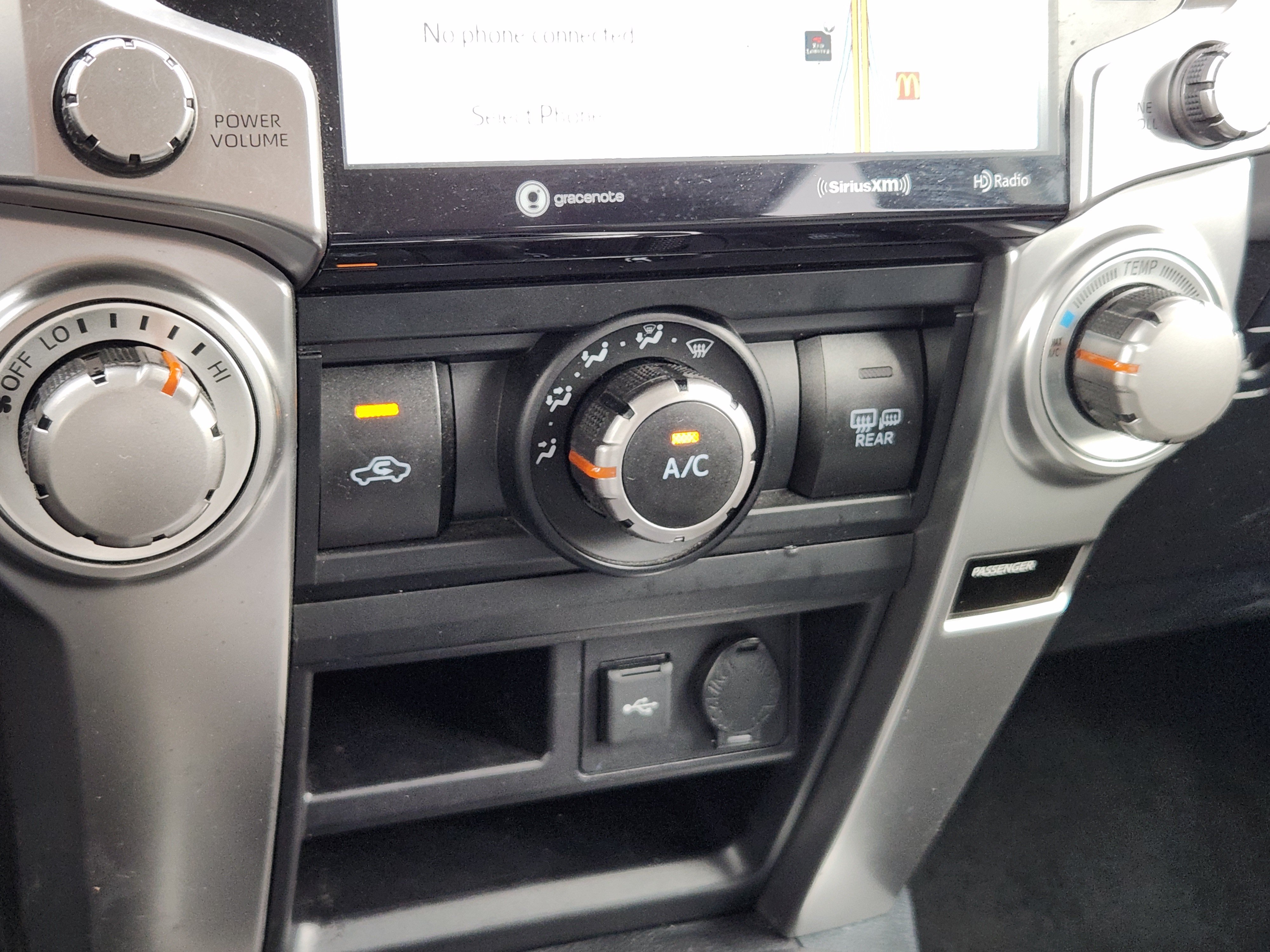 Used 2024 Toyota 4Runner SR5 Premium AWD/4WD image 21