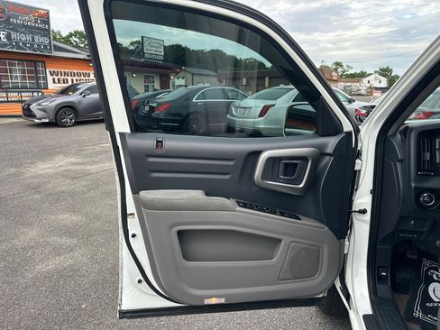Used 2012 Honda Ridgeline RTS image 14