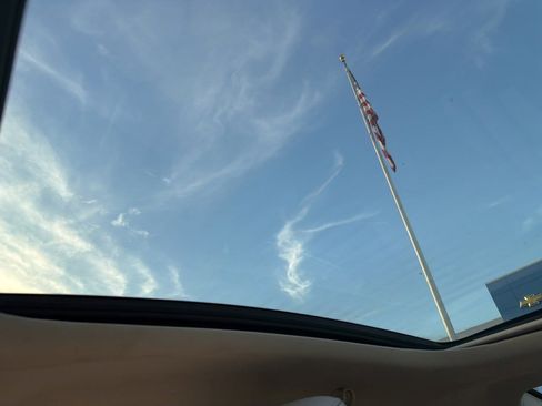 Used 2017 Lincoln MKZ Select image 7