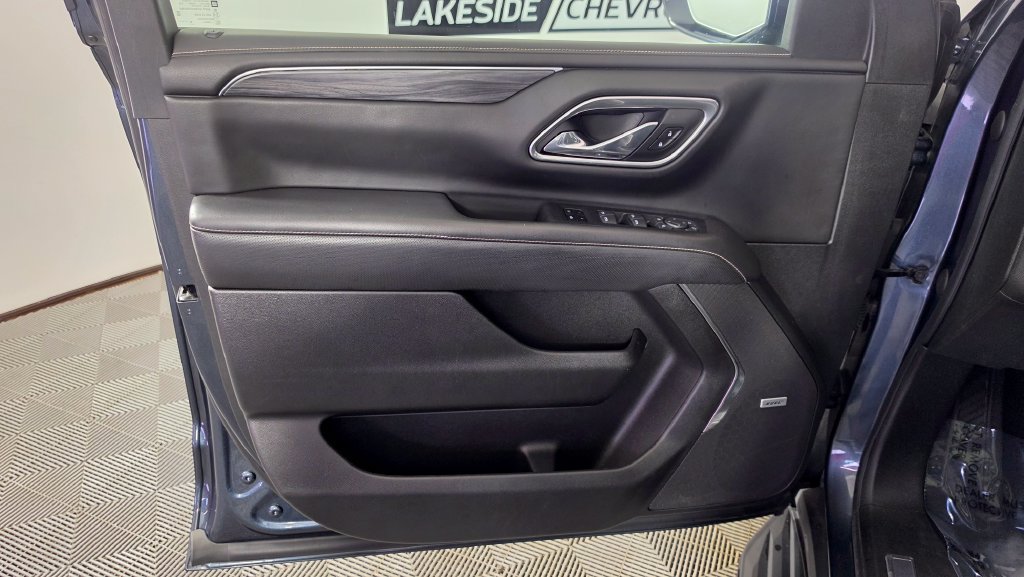 Used 2021 GMC Yukon SLT w/ SLT Luxury Plus Package AWD/4WD image 14