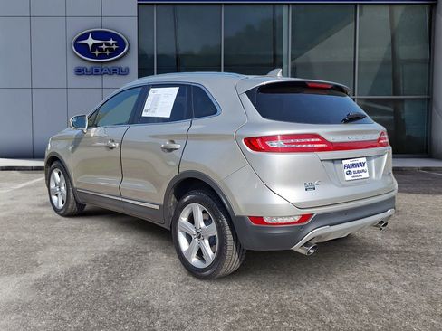 Used 2015 Lincoln MKC FWD image 4