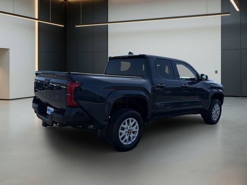 Used 2024 Toyota Tacoma SR w/ SR Upgrade Package RWD image 5