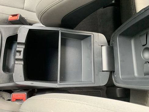 Used 2018 Hyundai Santa Fe Sport w/ 2.4L Value Package 02 FWD image 25