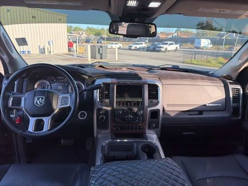 Used 2018 RAM 2500 Laramie image 14