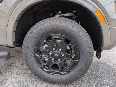 New 2026 Ford Ranger XLT w/ FX4 Off-Road Package image 12