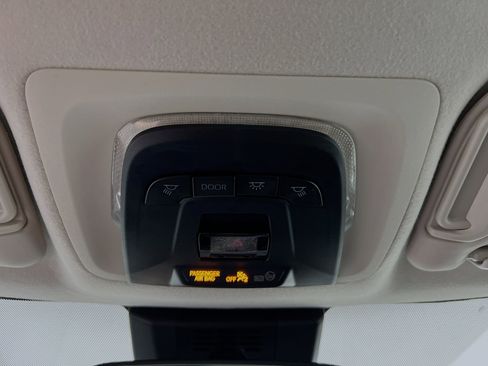 Used 2024 Toyota Corolla LE image 21