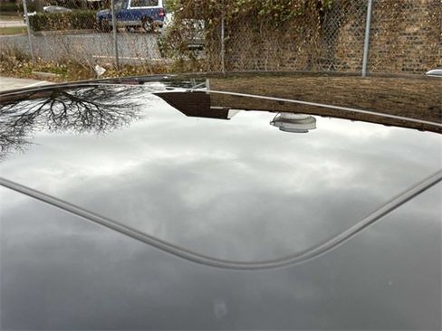 Used 2017 Honda Accord EX-L image 11