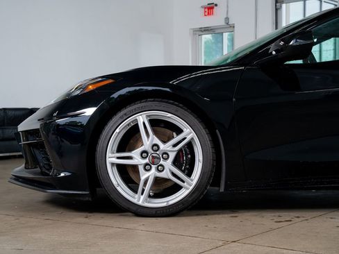 Used 2023 Chevrolet Corvette Stingray Premium Conv w/ Z51 Performance Package RWD image 26