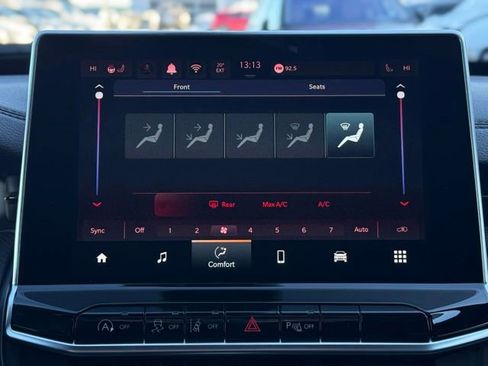 New 2026 Jeep Compass Limited image 33