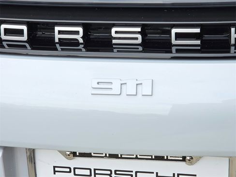 Used 2025 Porsche 911 Carrera image 25