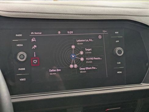 Used 2021 Volkswagen Jetta SEL Premium image 16