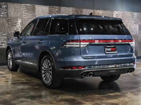 Used 2021 Lincoln Aviator Reserve w/ Elements Package Plus AWD/4WD image 12