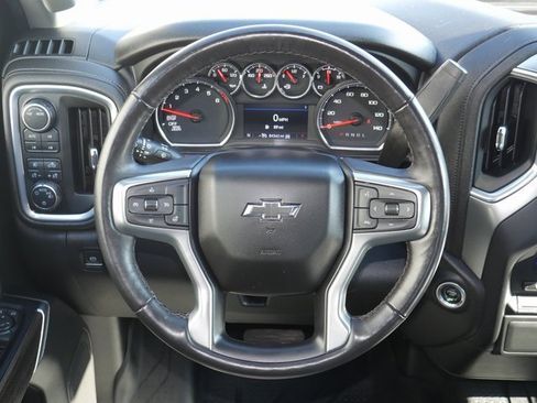 Used 2022 Chevrolet Silverado 1500 RST w/ Z71 Off-Road Package image 16