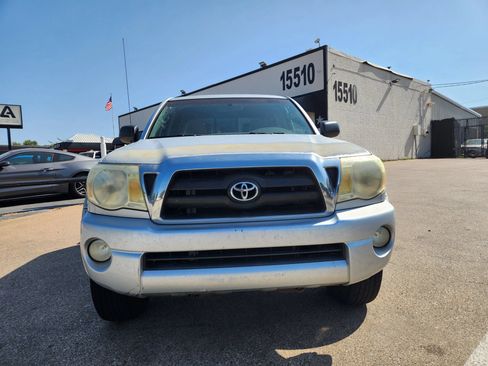Used 2007 Toyota Tacoma PreRunner w/ SR5 Pkg #2 RWD image 8