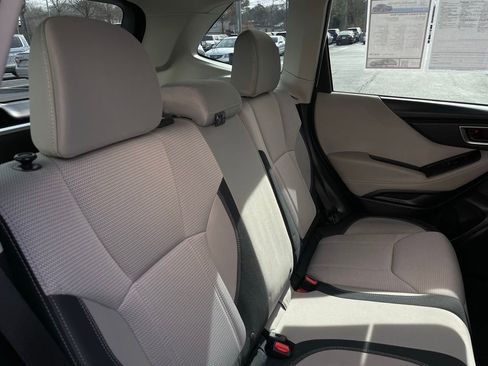 Used 2020 Subaru Forester Base w/ Alloy Wheel Package image 37