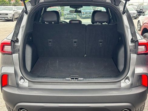 Used 2025 Ford Escape ST-Line FWD image 11