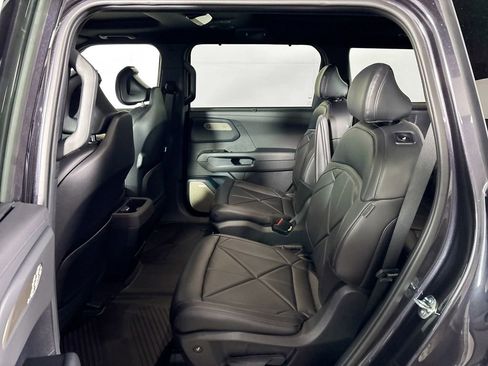 New 2027 Kia Telluride SX image 21