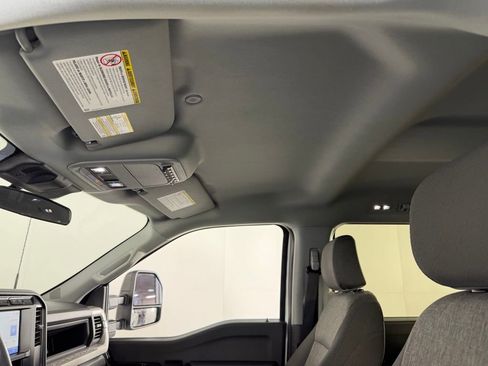 Used 2024 Ford F250 XL w/ XL Chrome Package image 23