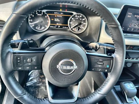 Used 2023 Nissan Rogue SV w/ SV Premium B Package AWD/4WD image 15