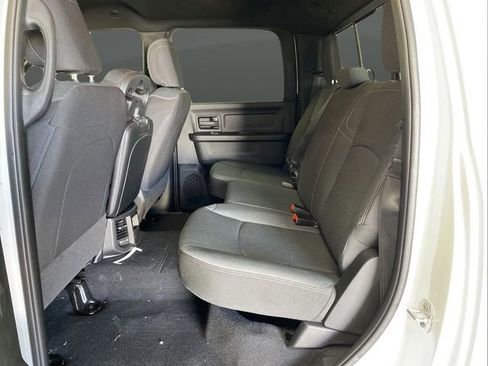 New 2024 RAM 2500 Tradesman image 27