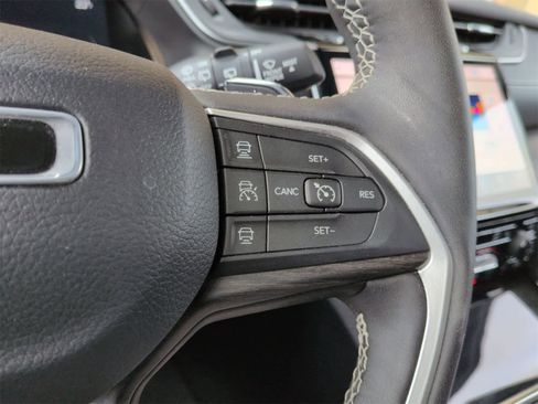 Certified 2023 Jeep Grand Cherokee L Limited image 25