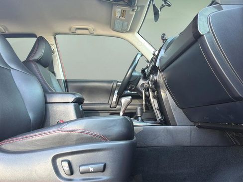 Used 2015 Toyota 4Runner TRD Pro image 11