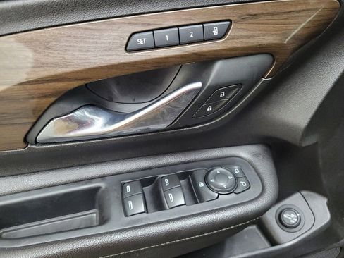 Used 2019 GMC Terrain Denali image 27