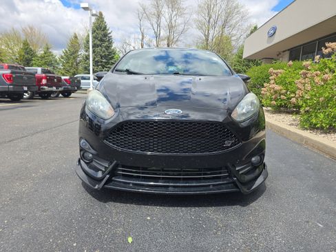 Used 2017 Ford Fiesta ST FWD image 5